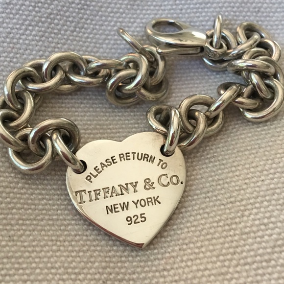 Tiffany & Co. Jewelry - Tiffany hear center bracelet